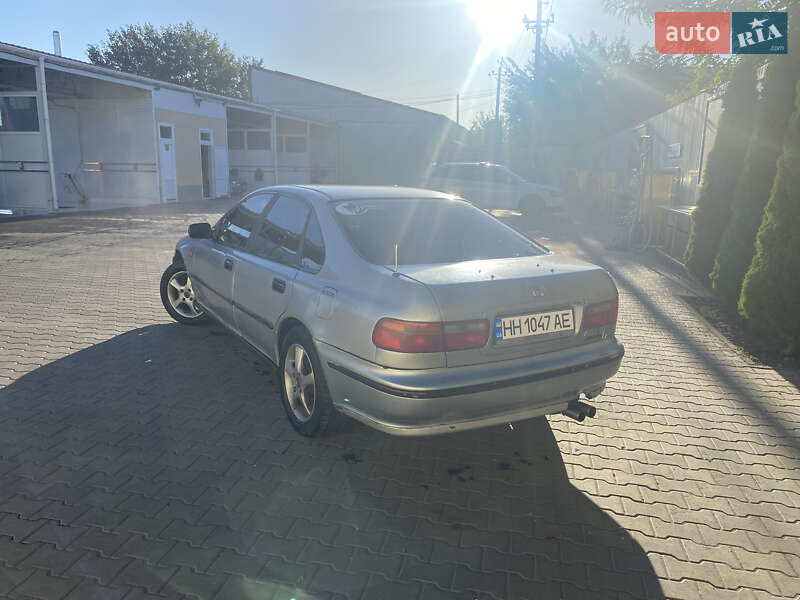Седан Honda Accord 1995 в Одессе