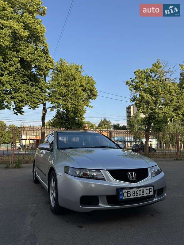 Седан Honda Accord 2003 в Чернигове