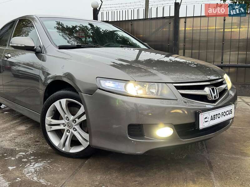 Седан Honda Accord 2008 в Киеве