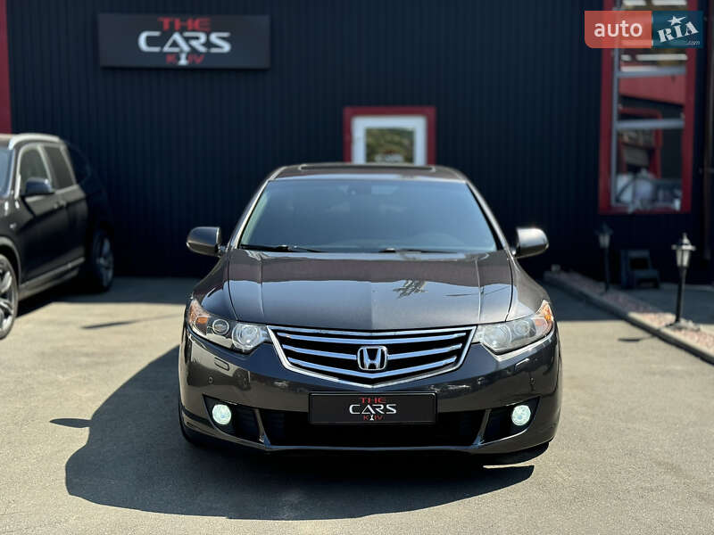 Седан Honda Accord 2008 в Киеве