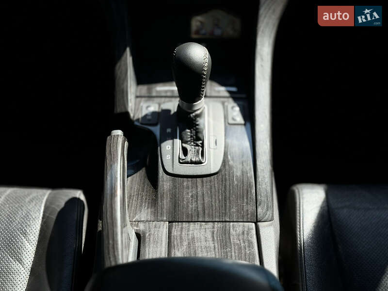 Седан Honda Accord 2008 в Киеве