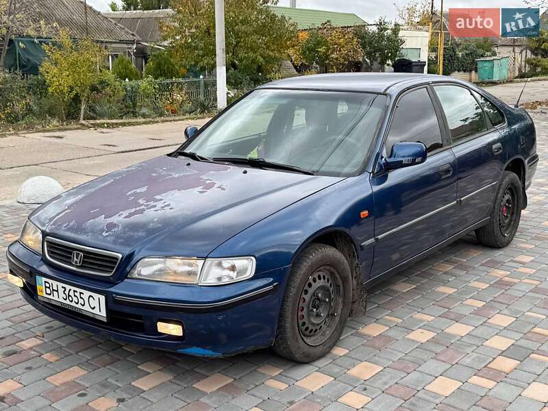 Седан Honda Accord 1997 в Одессе