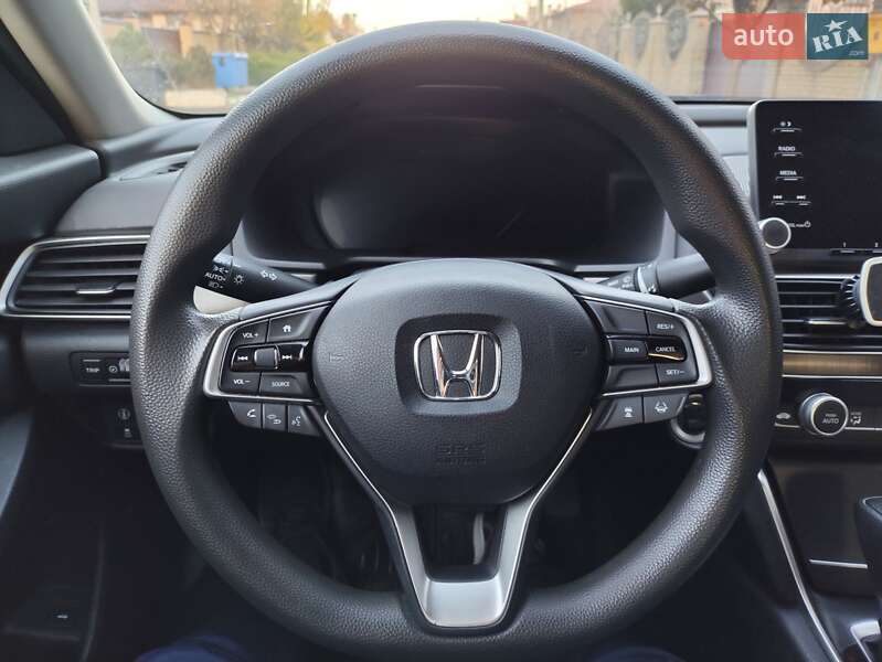 Седан Honda Accord 2019 в Киеве фото 24 Седан Honda Accord 2019 в Киеве