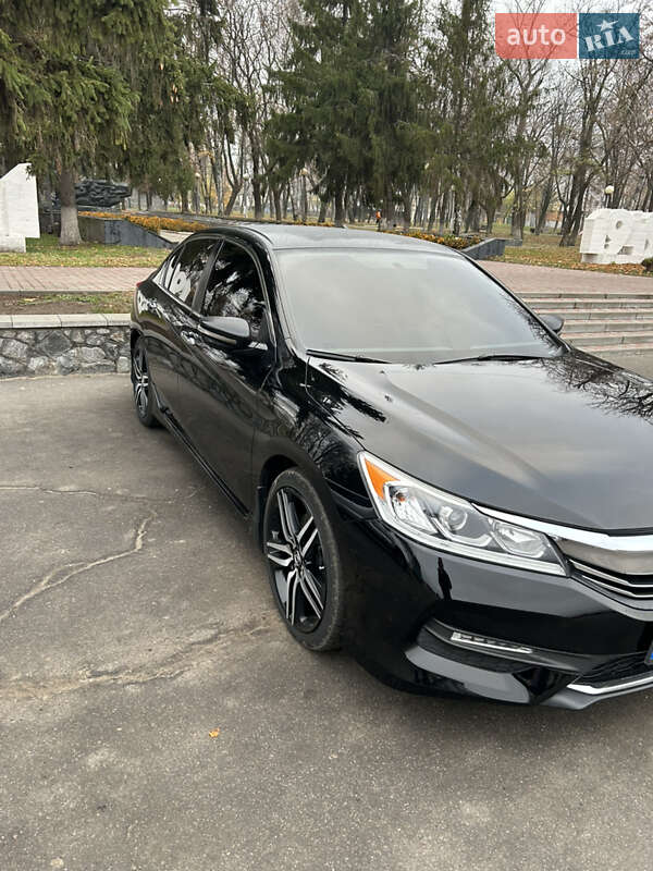 Седан Honda Accord 2016 в Харкові фото 3 Седан Honda Accord 2016 в Харкові
