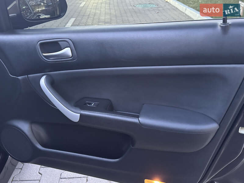 Седан Honda Accord 2007 в Одессе