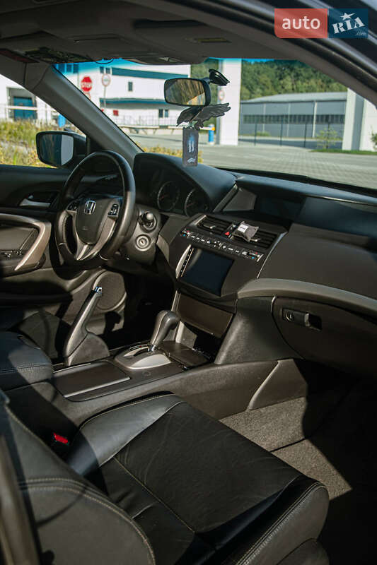 Купе Honda Accord 2008 в Жовкве фото 12 Купе Honda Accord 2008 в Жовкве