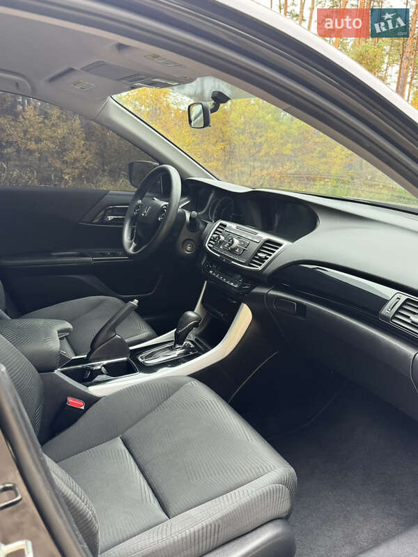 Седан Honda Accord 2017 в Нетішині