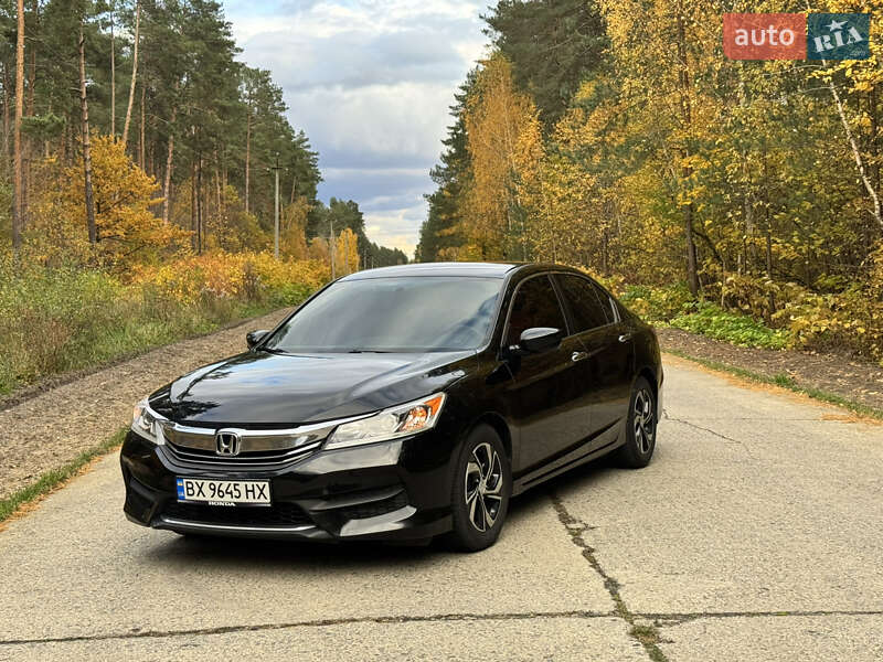 Седан Honda Accord 2017 в Нетішині