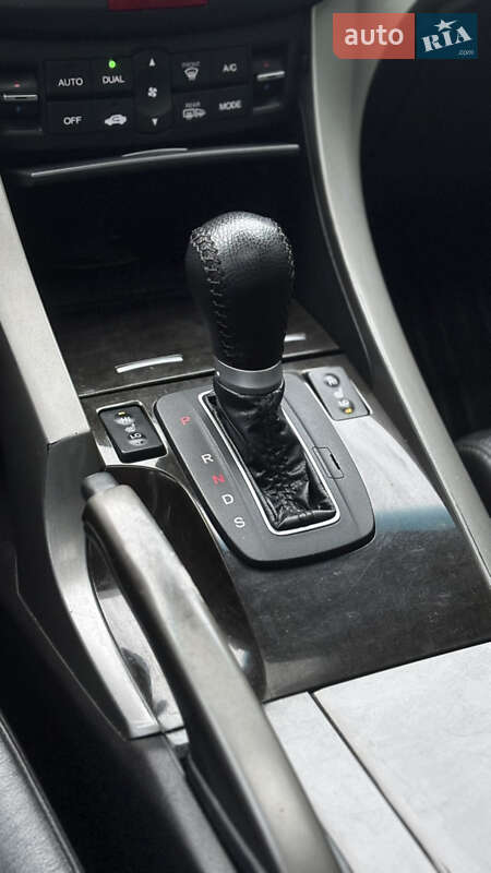 Седан Honda Accord 2008 в Киеве