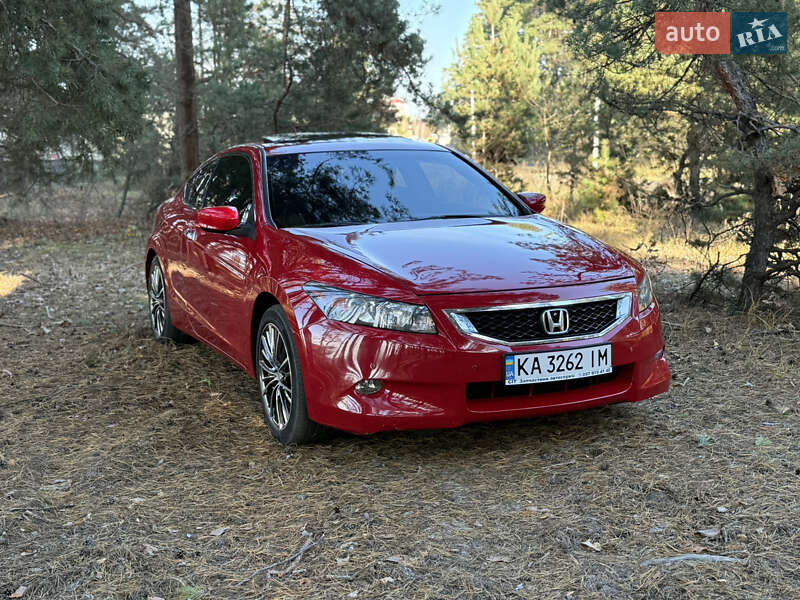 Купе Honda Accord 2008 в Радомышле