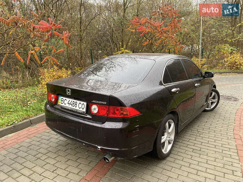Седан Honda Accord 2006 в Львове