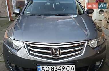 Седан Honda Accord 2009 в Берегово