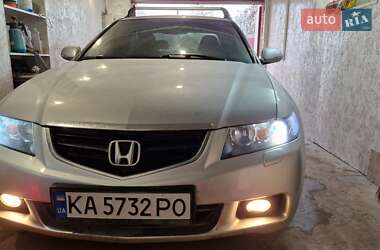 Седан Honda Accord 2004 в Березане