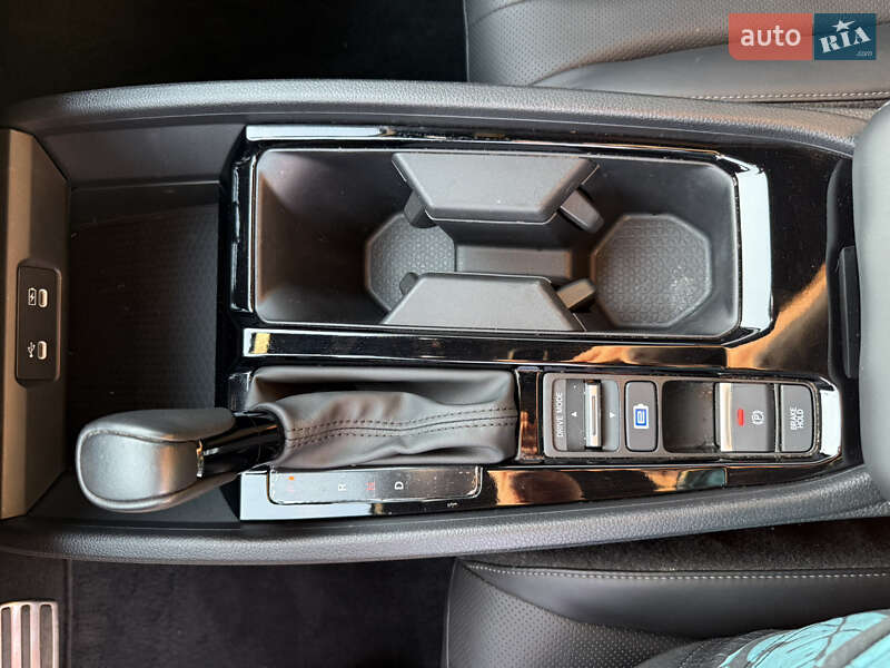 Седан Honda Accord 2023 в Луцке