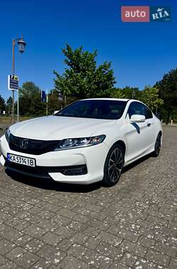Купе Honda Accord 2016 в Киеве