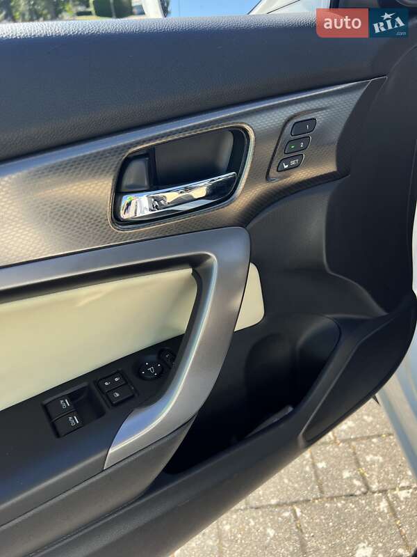 Купе Honda Accord 2016 в Киеве