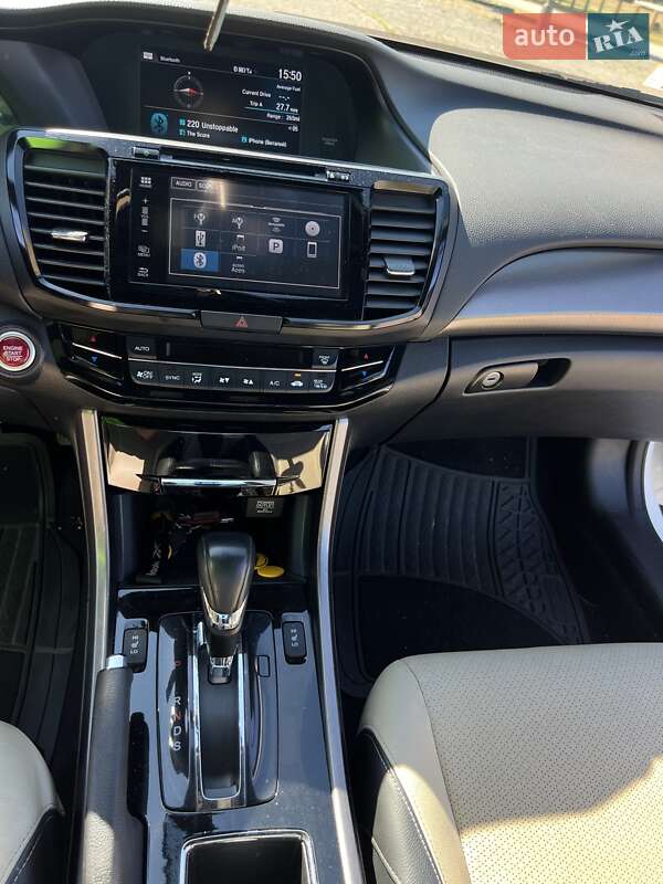 Купе Honda Accord 2016 в Киеве