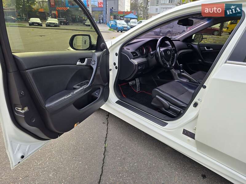 Седан Honda Accord 2010 в Одессе