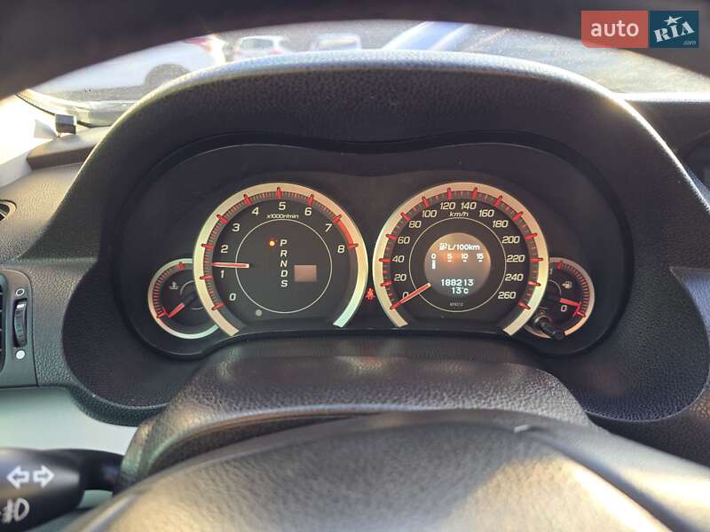 Седан Honda Accord 2010 в Одессе