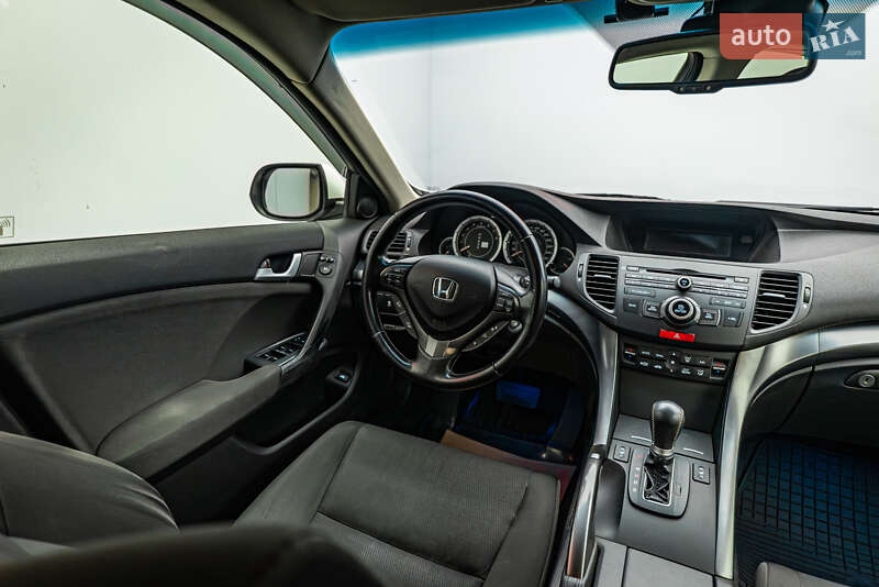 Седан Honda Accord 2012 в Киеве фото 11 Седан Honda Accord 2012 в Киеве