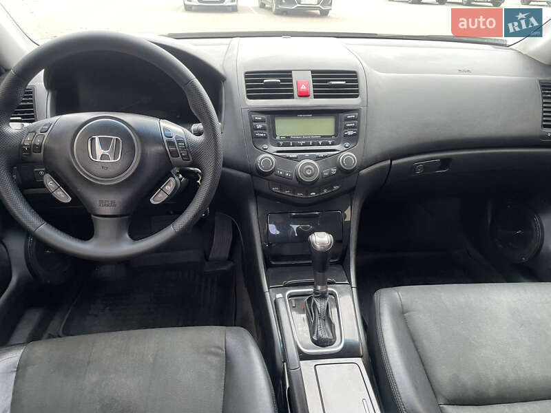 Седан Honda Accord 2007 в Киеве