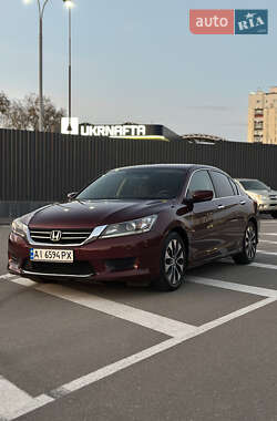 Седан Honda Accord 2015 в Киеве