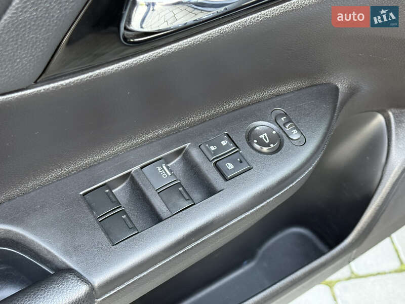 Седан Honda Accord 2015 в Ровно фото 43 Седан Honda Accord 2015 в Ровно