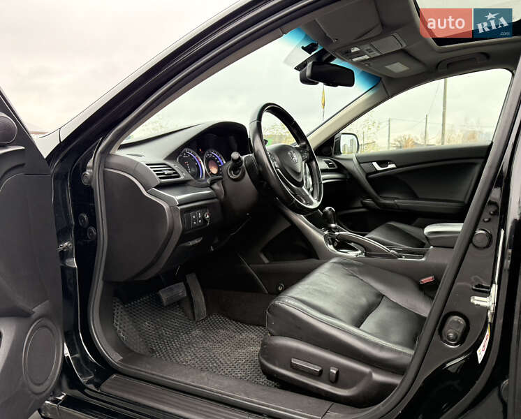 Седан Honda Accord 2011 в Києві фото 12 Седан Honda Accord 2011 в Києві