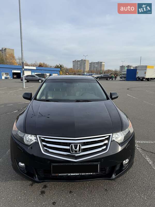 Honda Accord 2011
