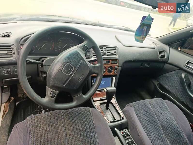 Седан Honda Accord 1996 в Житомире