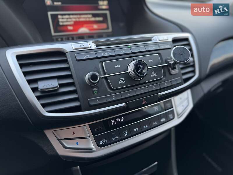 Седан Honda Accord 2015 в Одессе