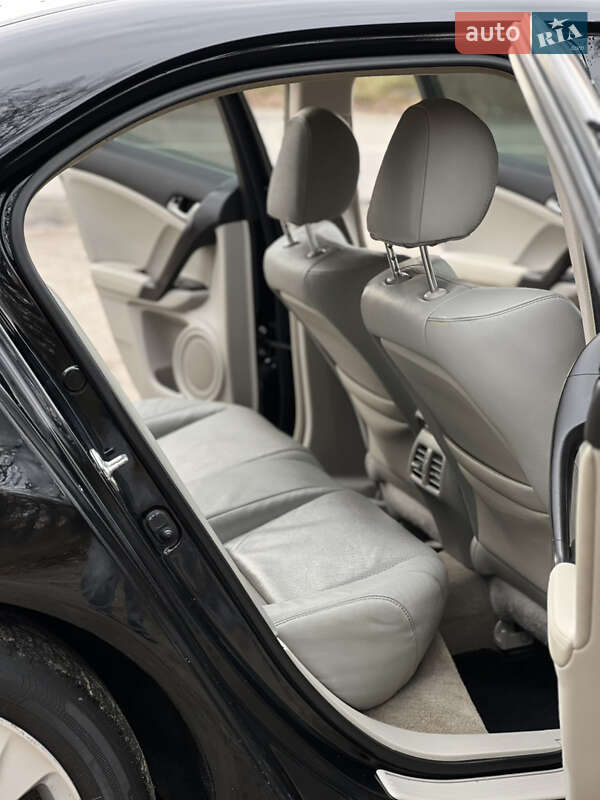 Седан Honda Accord 2008 в Києві