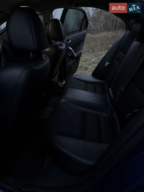 Седан Honda Accord 2003 в Киеве фото 17 Седан Honda Accord 2003 в Киеве