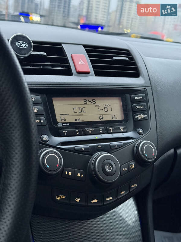 Седан Honda Accord 2003 в Киеве фото 15 Седан Honda Accord 2003 в Киеве