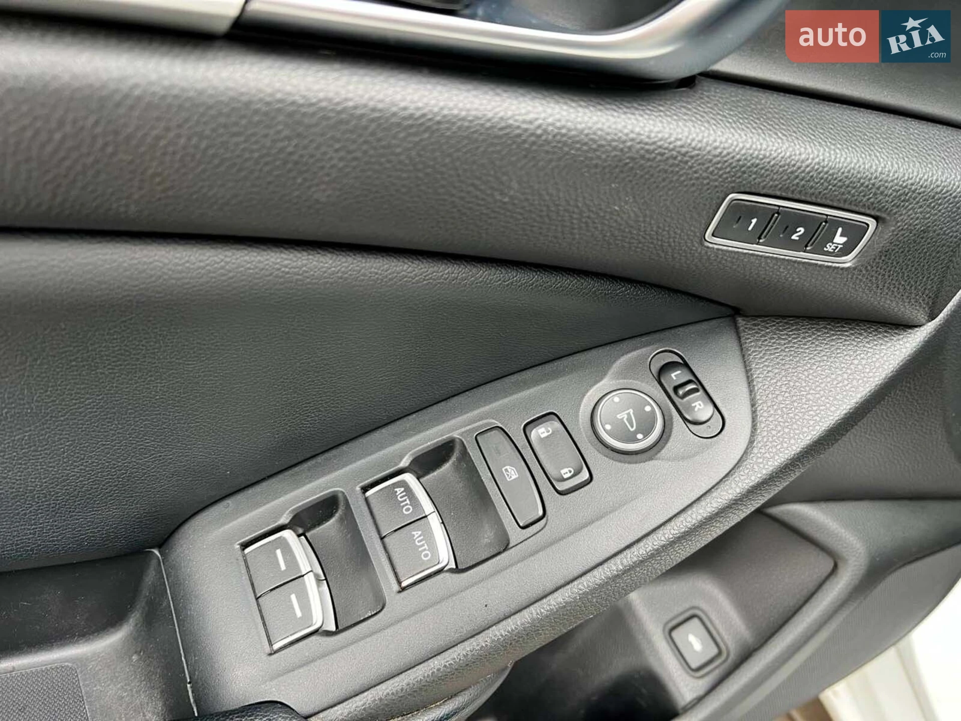 2018 Honda Accord - мініатюра 16