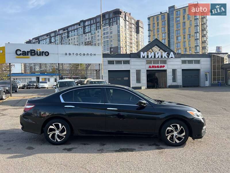 Седан Honda Accord 2016 в Одессе