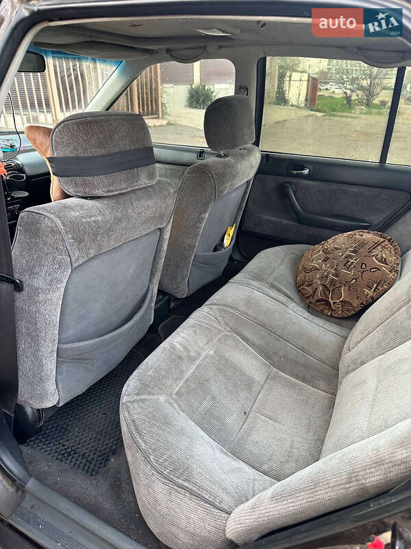 Седан Honda Accord 1990 в Одессе