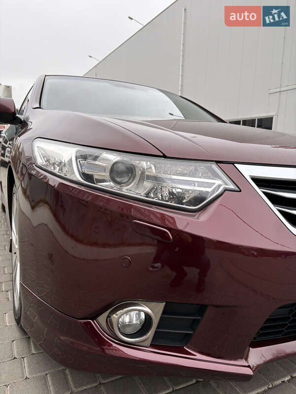 Седан Honda Accord 2012 в Одессе