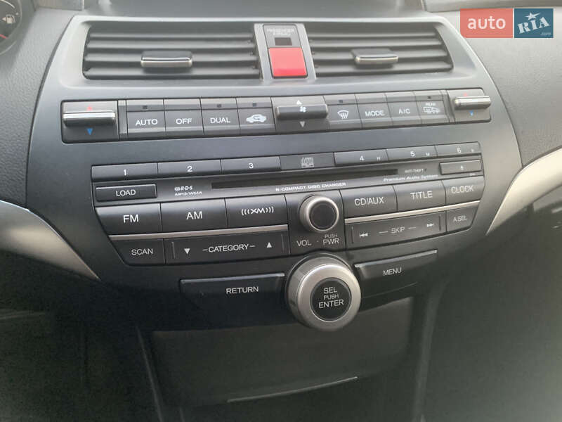 Купе Honda Accord 2008 в Киеве