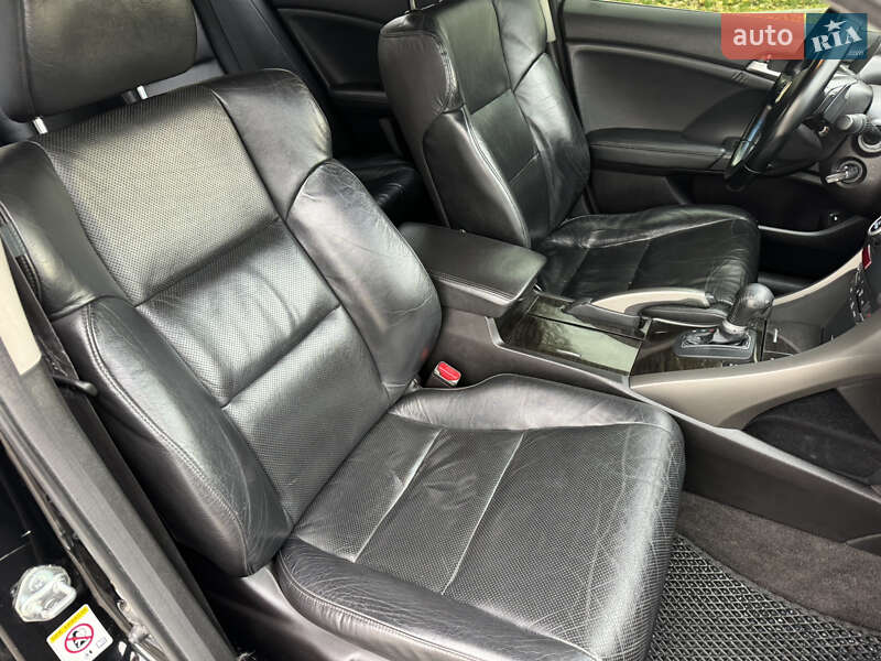 Седан Honda Accord 2008 в Черноморске