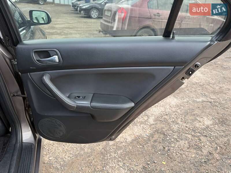 Седан Honda Accord 2006 в Харькове