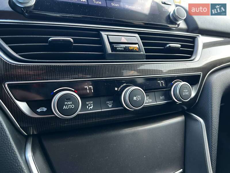 Седан Honda Accord 2022 в Киеве