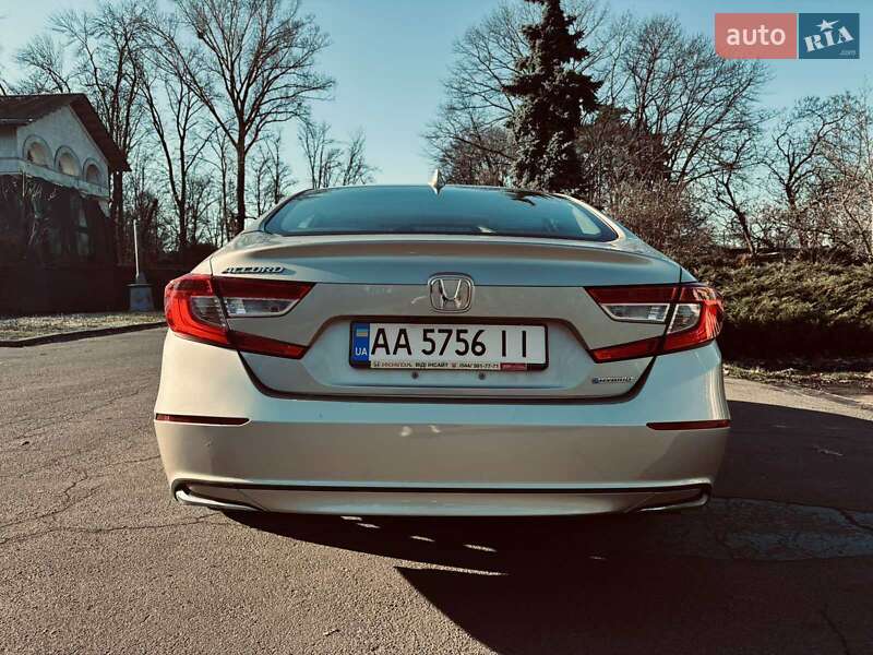 Седан Honda Accord 2018 в Киеве фото 7 Седан Honda Accord 2018 в Киеве