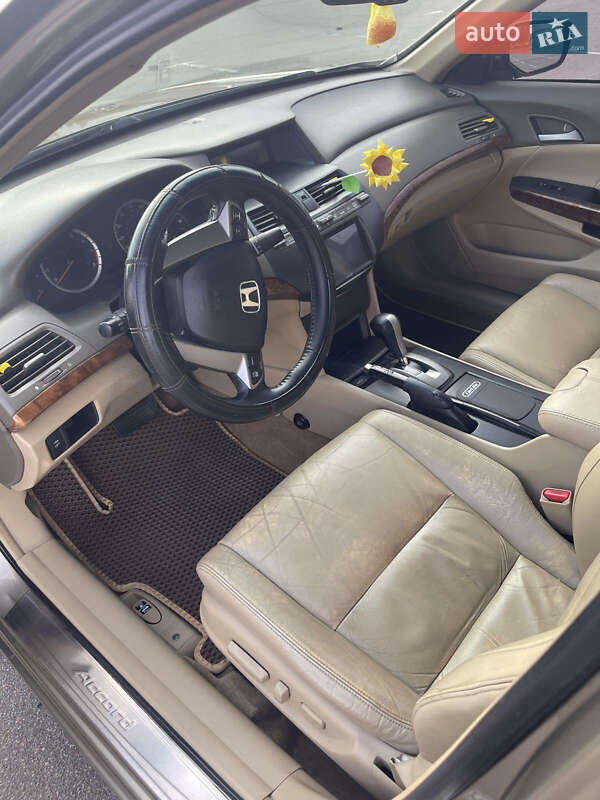 Седан Honda Accord 2007 в Києві