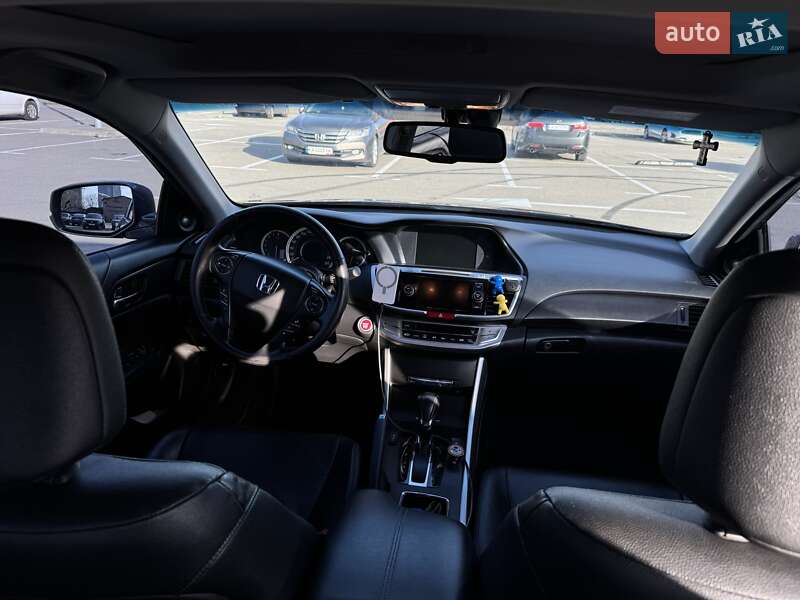 Седан Honda Accord 2013 в Киеве фото 11 Седан Honda Accord 2013 в Киеве