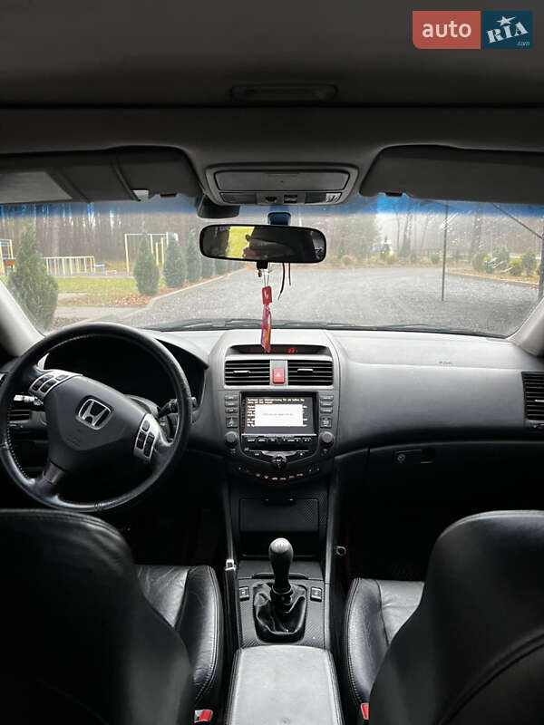 Седан Honda Accord 2003 в Славуте