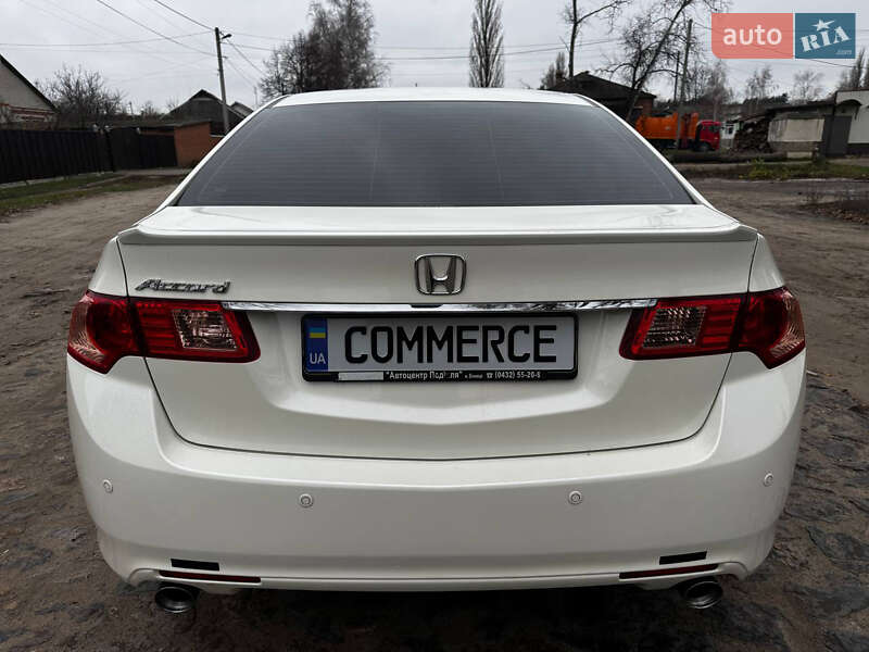 Седан Honda Accord 2012 в Ахтырке