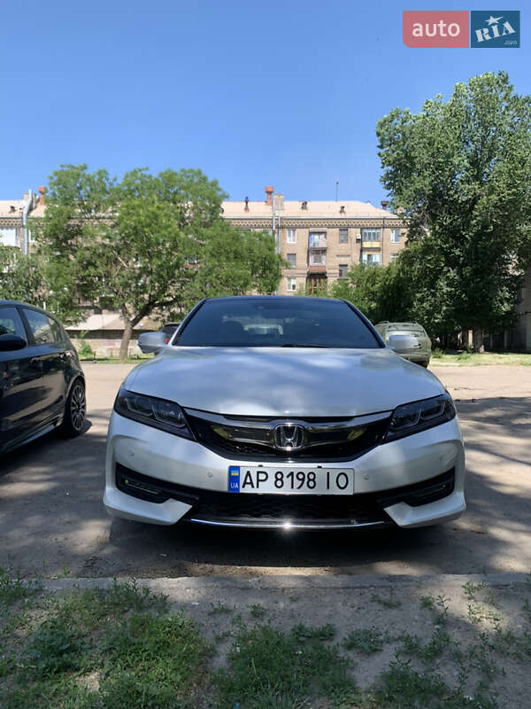 Купе Honda Accord 2015 в Запорожье