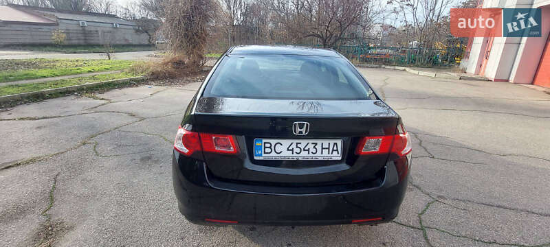 Седан Honda Accord 2010 в Запоріжжі