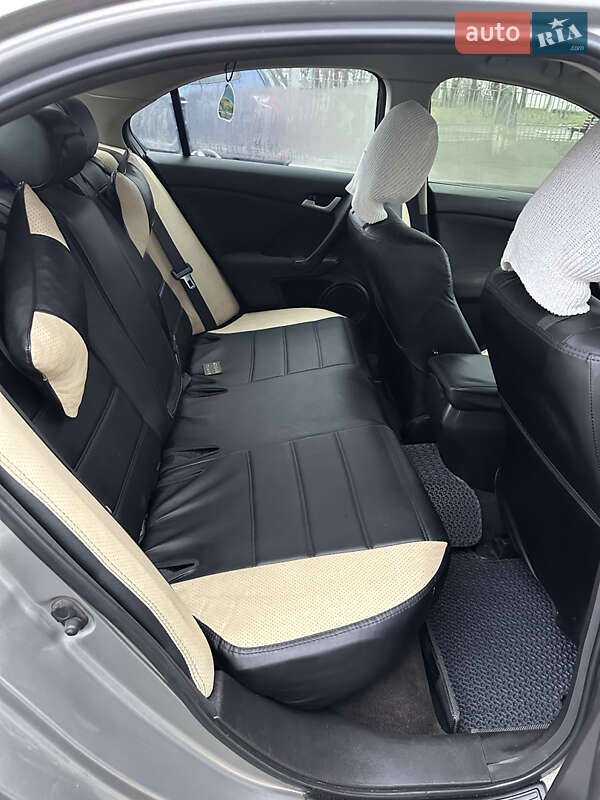 Седан Honda Accord 2010 в Радомишлі фото 18 Седан Honda Accord 2010 в Радомишлі